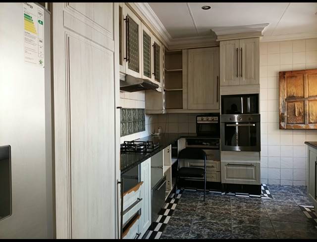 3 BEDROOM HOUSE FOR SALE IN BIRCH ACRES